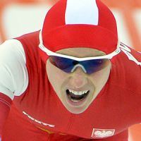 <b>Luiza Złotkowska</b><p>polska łyżwiarka szybka, brązowa medalistka igrzysk w Vancouver i srebrna medalistka igrzysk w Soczi.</p>